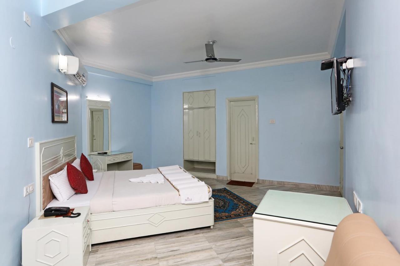 Hotel Niladri Puri Exterior foto