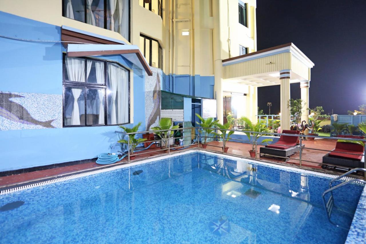 Hotel Niladri Puri Exterior foto